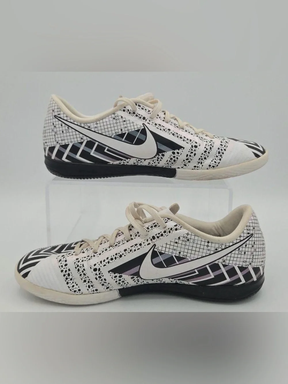 Nike Youth Mercurial Vapor 13 Academy MDS003 IC Indoor Soccer Shoes Size 1 | Y1